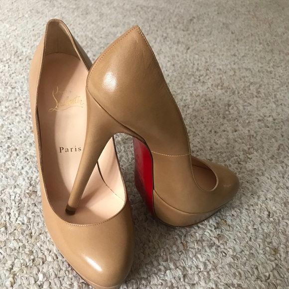 Authentic Christian Louboutin Tan Leather Pumps - Picture 5 of 5